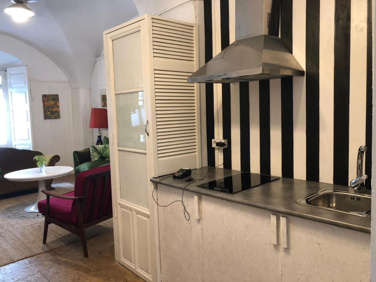 Apartamentos Tukasa Vintage Caces Exteriör bild