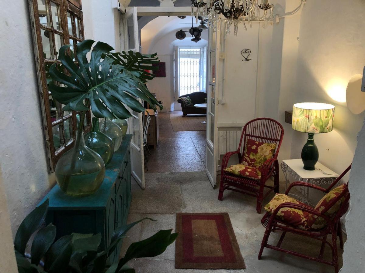 Apartamentos Tukasa Vintage Caces Exteriör bild