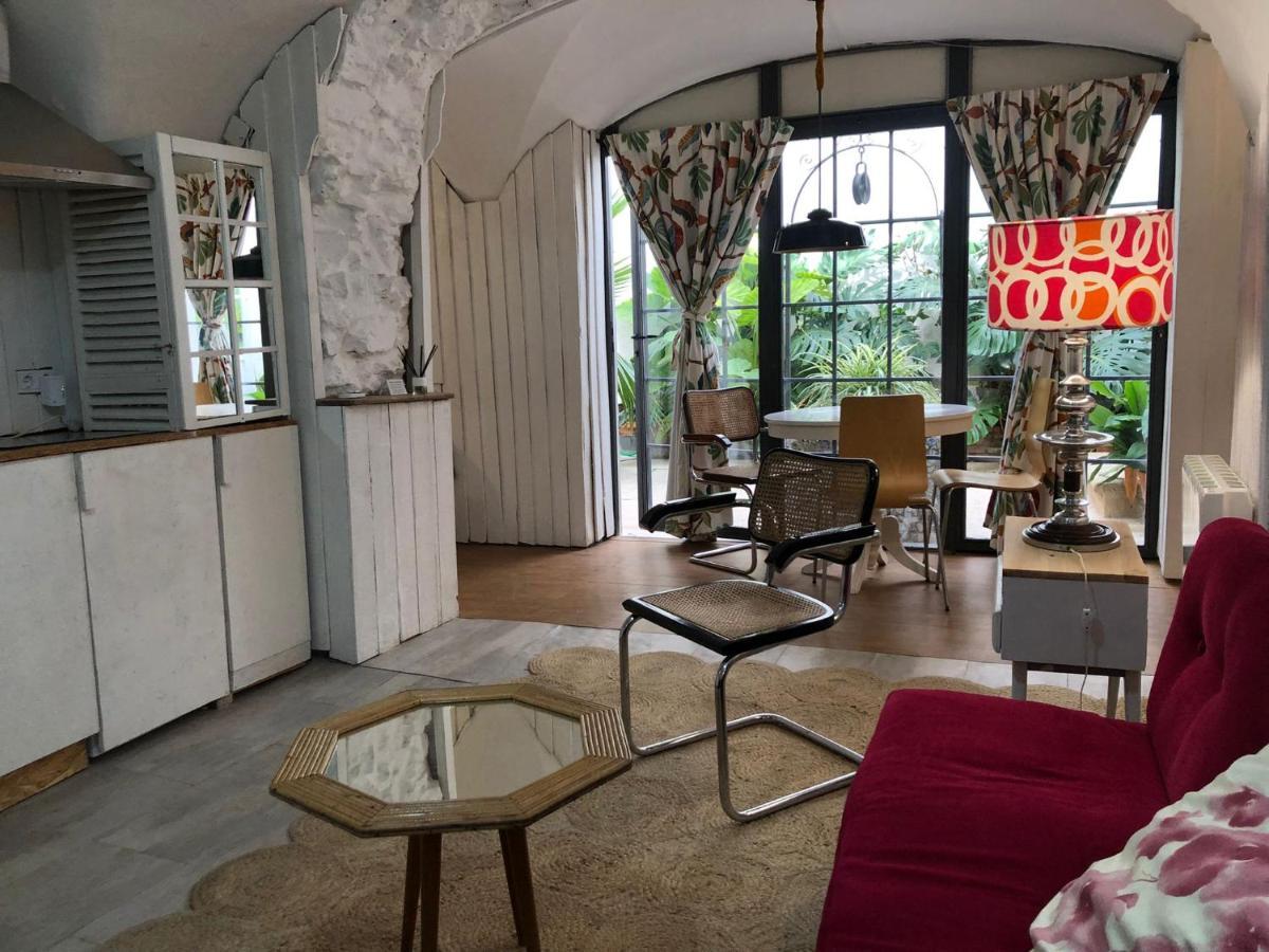 Apartamentos Tukasa Vintage Caces Exteriör bild
